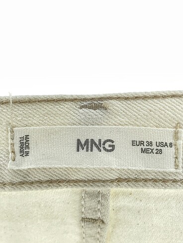 38 Beden beyaz Renk Mango Jean / Kot %70 İndirimli.