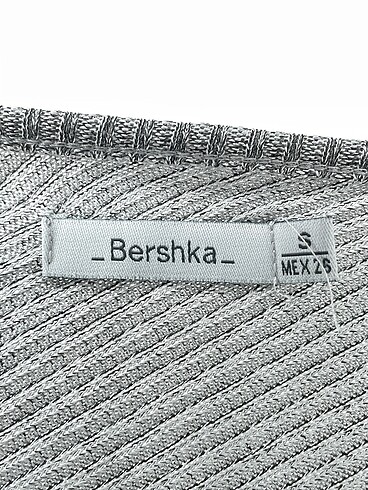 s Beden çeşitli Renk Bershka Uzun Elbise %70 İndirimli.