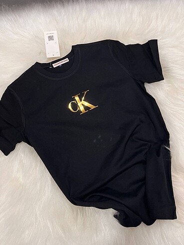 Ck Gold detaylı T-shirt