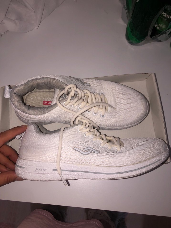 Jump Beyaz Bağcıklı Kadın Spor Ayakkabı - Görsel 2