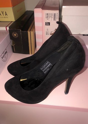 Colins Kadın Siyah Tokalı Stiletto Topuklu Ayakkabı - Görsel 2