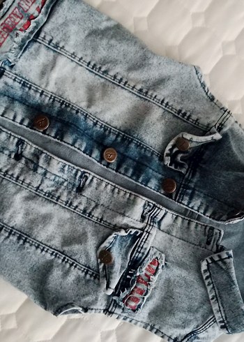 Düğmeli Gri Nakışlı Denim Ceket - Görsel 6