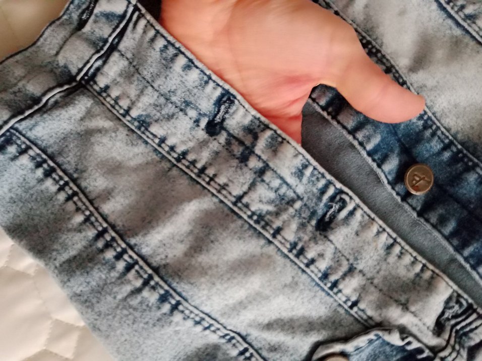 Düğmeli Gri Nakışlı Denim Ceket - Görsel 3