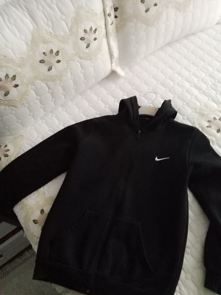 Nike Siyah Kapüşonlu Fermuarlı Erkek Sweatshirt - Görsel 3