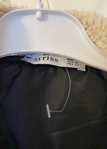 Siyah Mini Deri Kadın Kışlık Ceket - Görsel 3