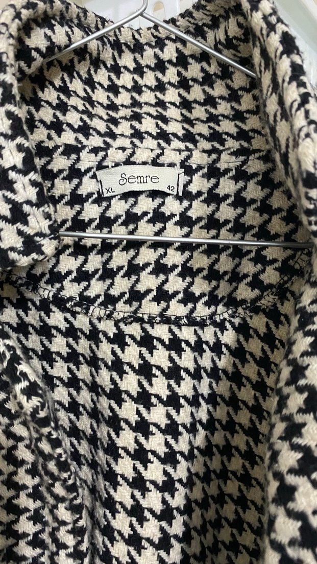 Gri Kemerli Uzun Kareli Kadın Kaban - Görsel 4