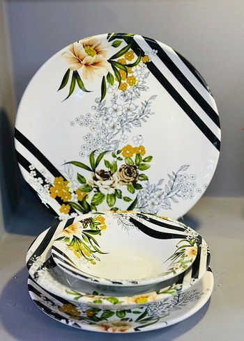 Çiçek Desenli Beyaz Yemek Tabağı Seti2000tlkargobedava - Görsel 2