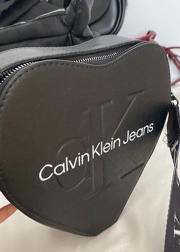 Calvin Klein Jeans Siyah Deri Biker Çapraz Çanta