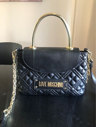 Moschino çanta