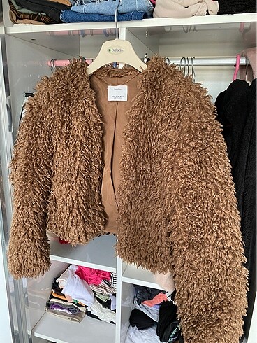 Bershka Sahte kürk