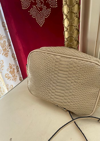 Bej Yılan Desenli Deri Kadın Çanta - Görsel 3