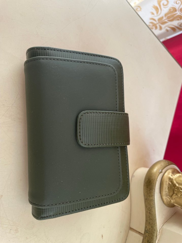 Yeşil Deri Fermuarlı Kadın Cüzdanı - Görsel 3