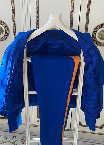 Kadın takım elbise - Görsel 3