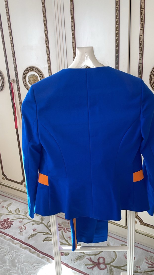 Kadın takım elbise - Görsel 2