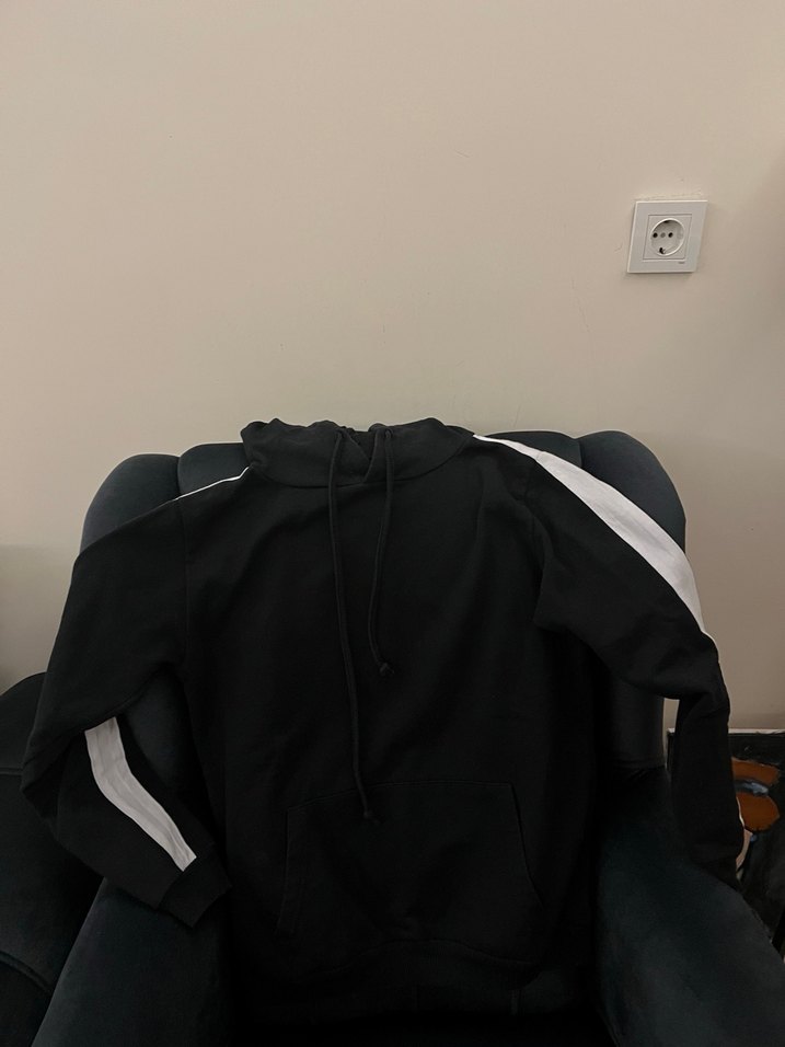 siyah sweatshirt - Görsel 3