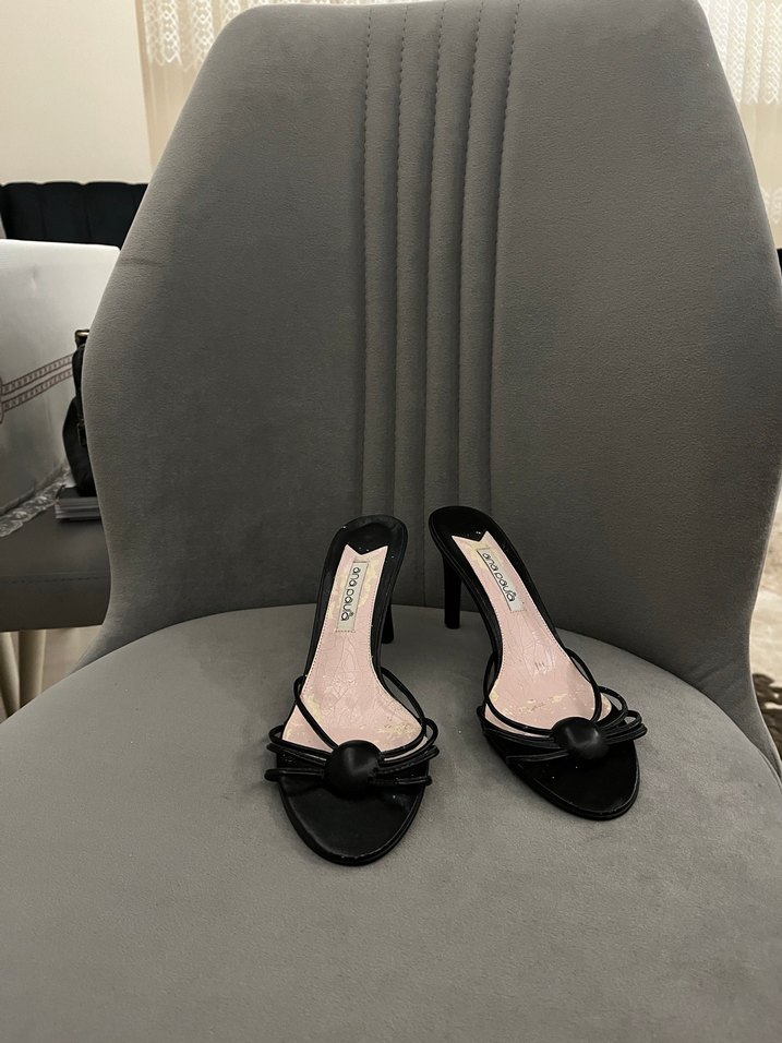 topuklu terlik - Görsel 5