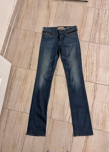 guess dusuk bel jean