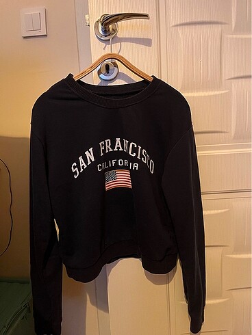 h&m lacivert sweatshirt
