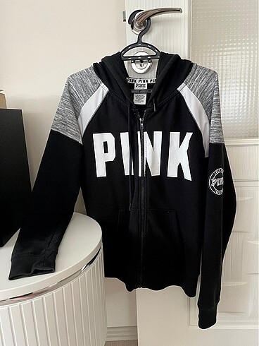 m Beden siyah Renk victorias secret pink hırka