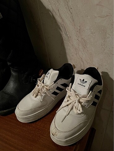 adidas ayakkabı