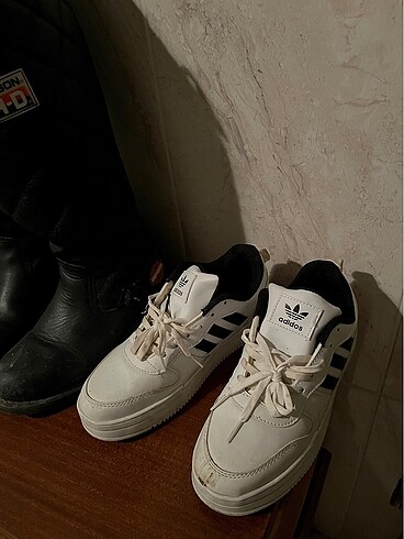 39 Beden adidas ayakkabı