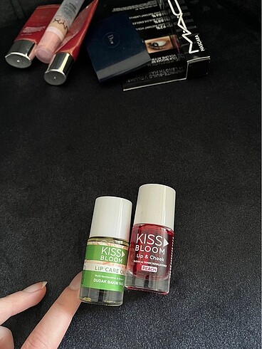 Procsin lip oil