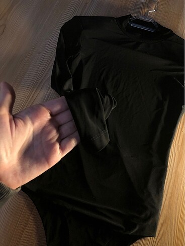s Beden Sırtı açık bodysuit