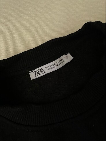 Zara Zara crop sweatshirt