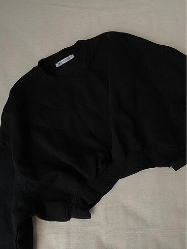 s Beden Zara crop sweatshirt
