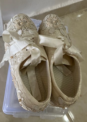 Beyaz İşlemeli Dantel Kız Çocuk Ayakkabısı - Görsel 5