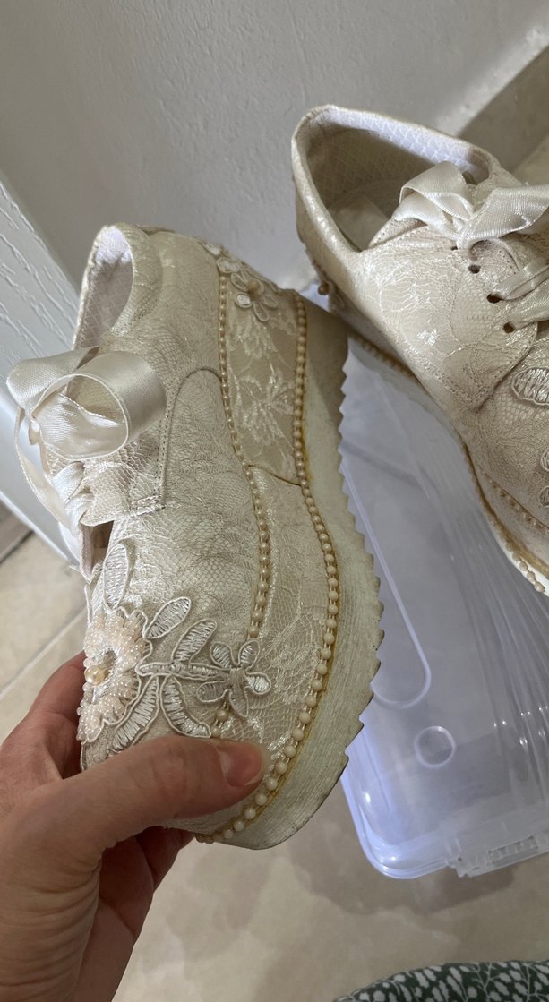 Beyaz İşlemeli Dantel Kız Çocuk Ayakkabısı - Görsel 3