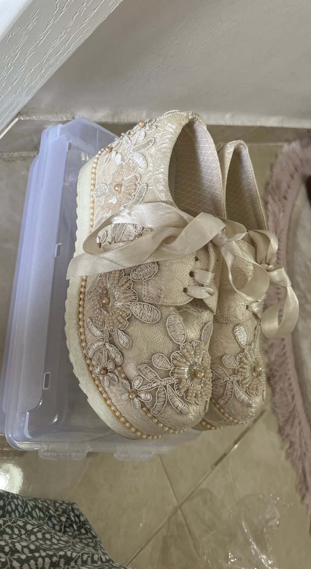 Beyaz İşlemeli Dantel Kız Çocuk Ayakkabısı - Görsel 2