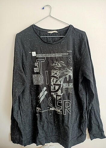 Siwil tshrt bayan erkek giyebilir