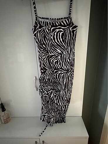 Zebra elbise