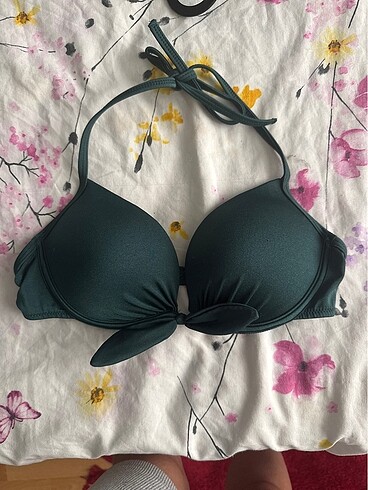 LC Waikiki Bikini üst ????