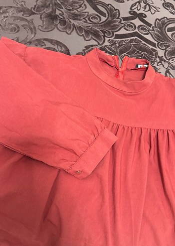 Düğmeli Koyu Kırmızı gomlek - Görsel 2