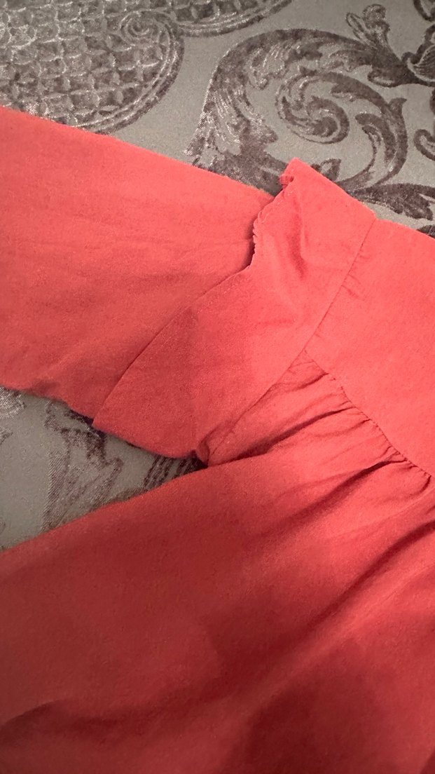 Düğmeli Koyu Kırmızı gomlek - Görsel 3