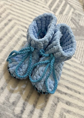 Mavi Örgü Erkek Bebek Patik - Görsel 3