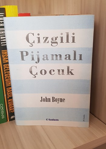 Çizgili Pijamalı Çocuk - John Boyne