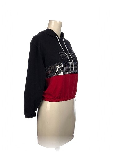 Diğer PreLoved Sweatshirt %70 İndirimli.