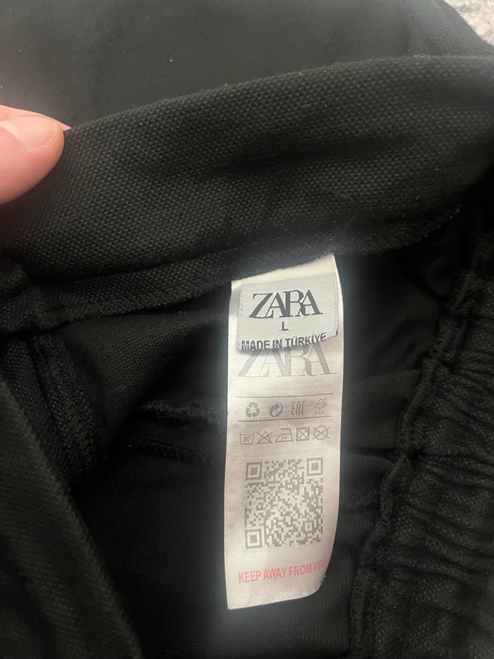 Siyah  Bol Kesim Zara Kumaş Şort - Görsel 2