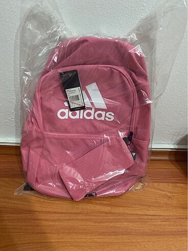 Adidas çanta