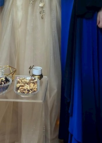 Çiçek ve korse Detaylı Straplez Gold Gelinlik - Görsel 12