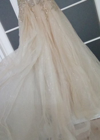 Çiçek ve korse Detaylı Straplez Gold Gelinlik - Görsel 7