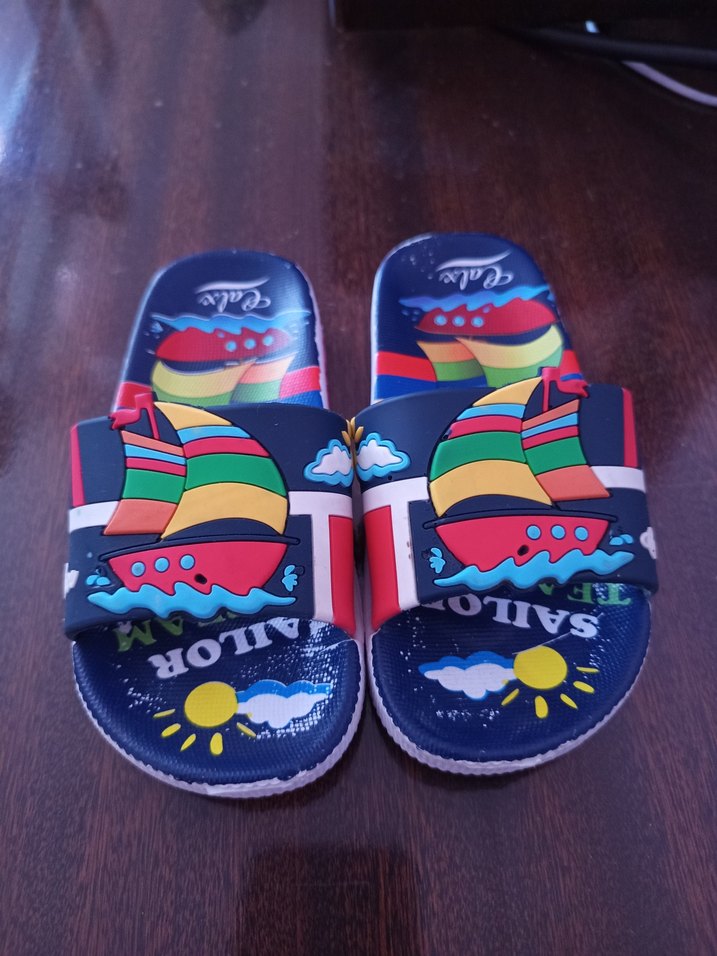 Erkek çocuk terlik 25 numara - Görsel 2