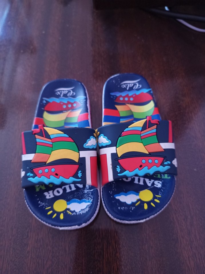 Erkek çocuk terlik 25 numara - Görsel 4