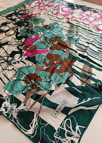 Armine sura ipek eşarp - Görsel 5