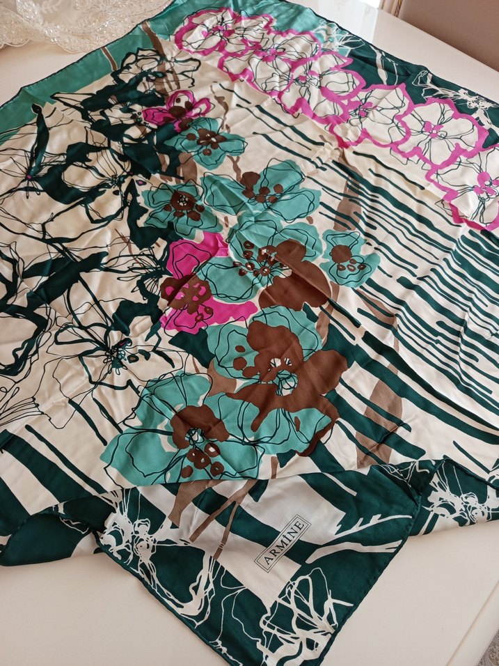 Armine sura ipek eşarp - Görsel 2