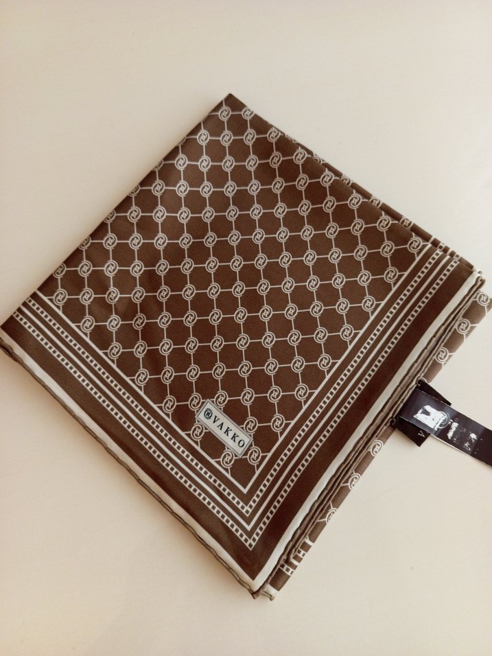 Vakko açık kahve monogram tivil eşarp - Görsel 2