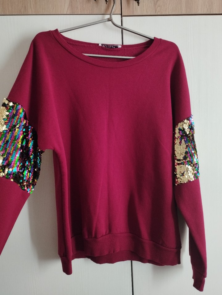 kadın pullu bluz - Görsel 2